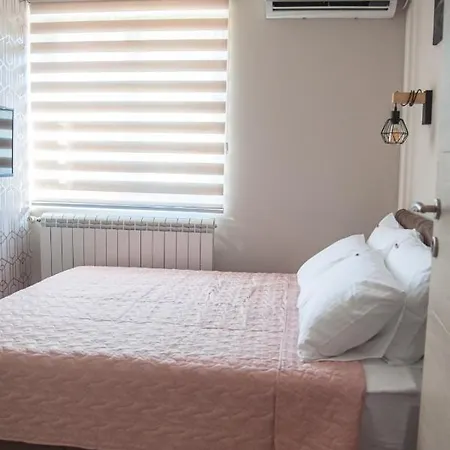 Mehana Апартаменты *