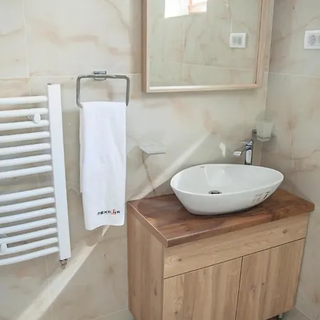 Mehana Лесковац